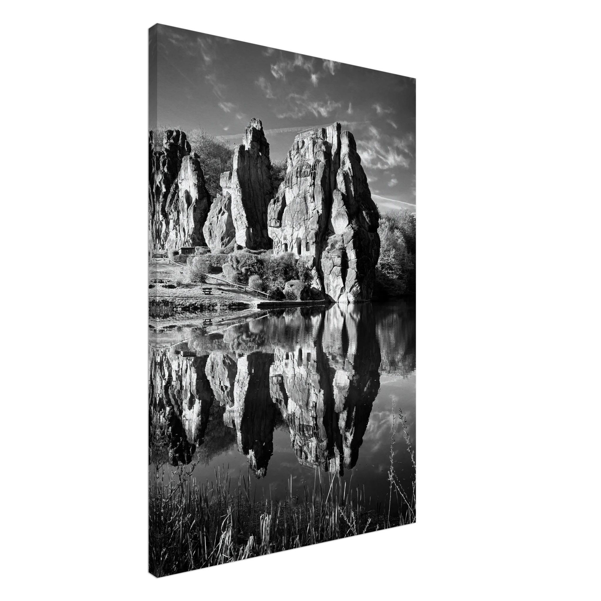 Das Bild "Externsteine" auf Leinwand